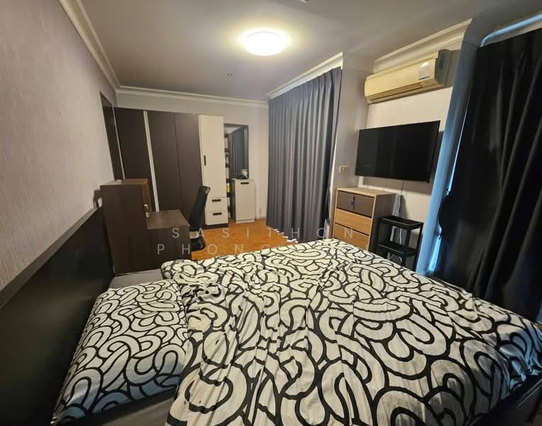 Silom Suite, Bangkok, Soi Sathorn 12, Sathorn Road, Silom, Bang Rak, Bangkok, 2 Bedrooms, 70 sqm, Condo For Rent, by Sasithon Phonchuai, 500417767 - DDproperty.com