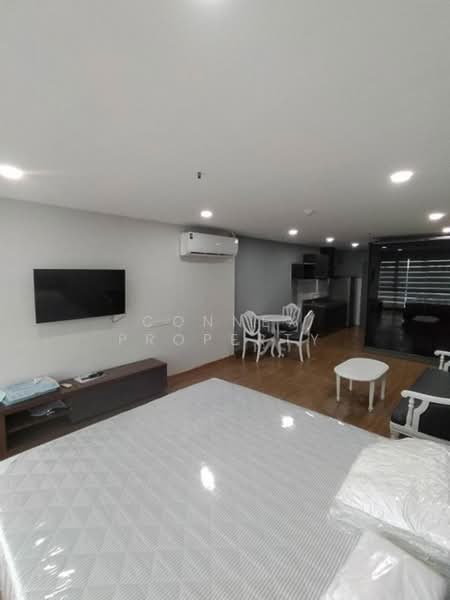 Sukhumvit Suite, Bangkok, 19 Soi Sukhumvit 13, Khlongtoei Nua, Watthana, Bangkok, 1 Bedroom, 39 sqm, Condo For Rent, by Connex Property, 500417774 - DDproperty.com