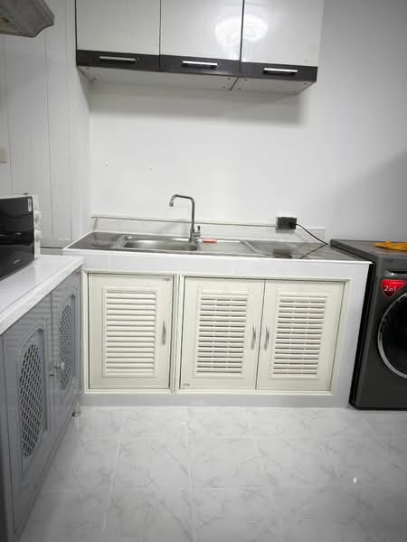 Witthayu Complex, Bangkok, 1673 New Petchaburi Road, Makkasan, Ratchathewi, Bangkok, 2 Bedrooms, 80 sqm, Condo For Rent, by Boonraksa Sopak, 500417778 - DDproperty.com
