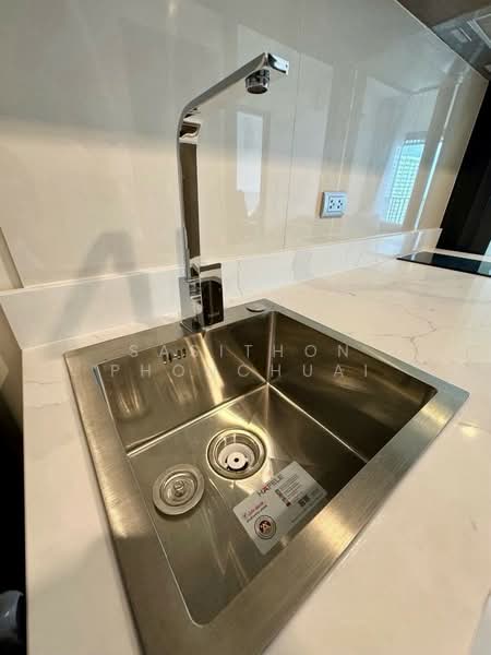 Life Asoke Hype, Bangkok, 339 Chaturathit Rd, Makkasan, Ratchathewi, Bangkok, 1 Bedroom, 33 sqm, Condo For Rent, by Sasithon Phonchuai, 500417798 - DDproperty.com