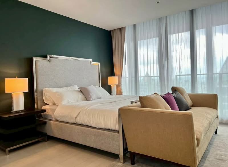 Noble Ploenchit, Bangkok, 1035 Ploenchit Road, Lumphini, Pathum Wan, Bangkok, 3 Bedrooms, 209 sqm, Condo For Rent, by Boonraksa Sopak, 500417856 - DDproperty.com