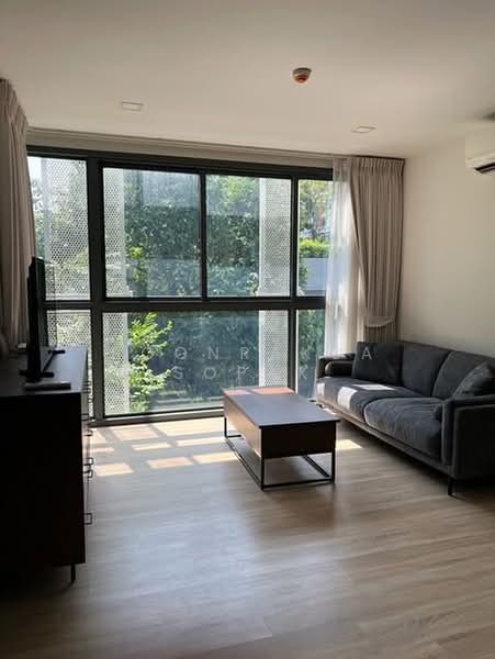 Taka Haus, Bangkok, 99 Soi Ekamai 10, Khlong Tan Nua, Watthana, Bangkok, 2 Bedrooms, 60 sqm, Condo For Rent, by Boonraksa Sopak, 500417875 - DDproperty.com
