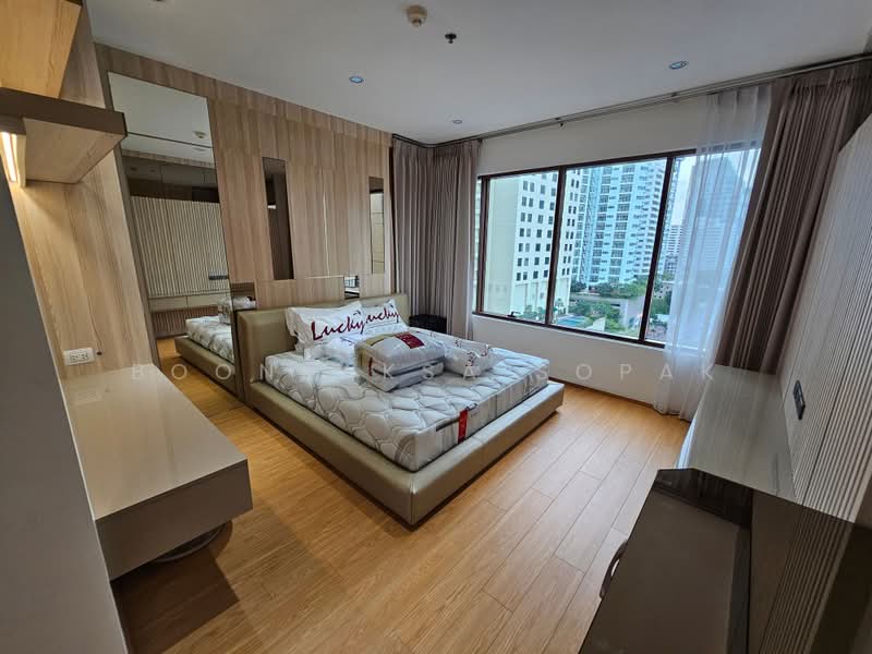 The Emporio Place, Bangkok, 93 Soi Sukhumvit 24, Sukhumvit Road, Khong Tan, Khlong Toei, Bangkok, 3 Bedrooms, 164 sqm, Condo For Rent, by Boonraksa Sopak, 500417889 - DDproperty.com