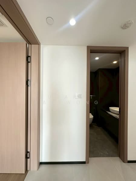 All Seasons Mansion, Bangkok, Soi Ruamrudee, Wireless Road, Lumphini, Pathum Wan, Bangkok, 2 Bedrooms, 136 sqm, Condo For Sale, by Sutapat Pariwong, 500417894 - DDproperty.com