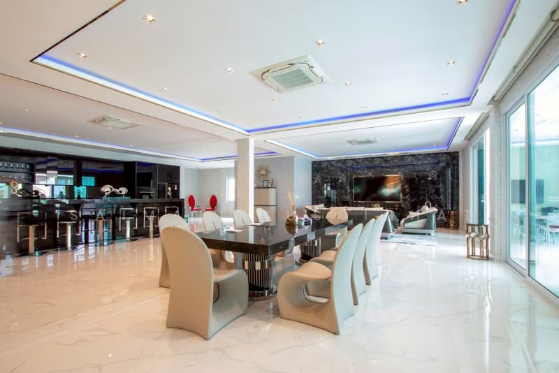 Siam Royal View, Chon Buri (Pattaya), Nong Pru, Bang Lamung (Pattaya), Chon Buri (Pattaya), 10+ Bedrooms, 1,200 sqm, Villa For Sale, by Saimaii Russiphat, 500417931 - DDproperty.com