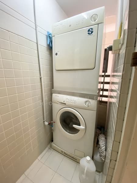 Baan Piya Sathorn, Bangkok, Soi Suanplu (Sathorn Soi 3) South Sathorn Road, Thung Maha Mek, Sathon, Bangkok, 2 Bedrooms, 92 sqm, Condo For Sale, by Eastblue Horizon, 500417935 - DDproperty.com