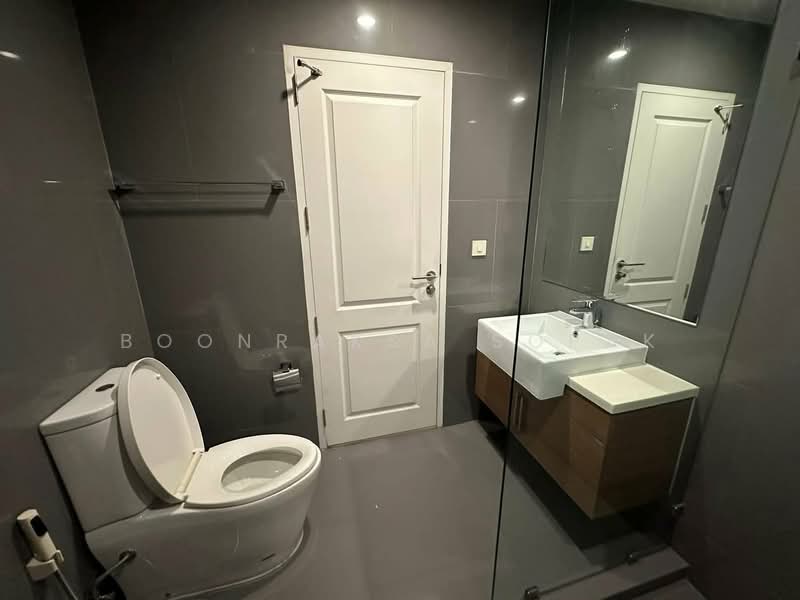 Noble Revo Silom, Bangkok, 88 Soi Surasak Surasak Road, Silom, Bang Rak, Bangkok, 1 Bedroom, 34 sqm, Condo For Rent, by Boonraksa Sopak, 500417940 - DDproperty.com