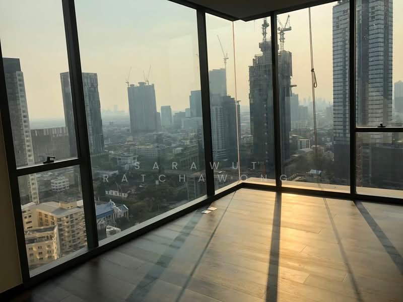 LAVIQ Sukhumvit 57, Bangkok, Soi Sukhumvit 57, Sukhumvit Road, Khlong Tan Nua, Watthana, Bangkok, 3 Bedrooms, 115 sqm, Condo For Rent, by Sarawut Ratchawong, 500417998 - DDproperty.com