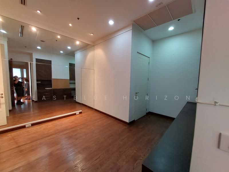 Icon III, Bangkok, 858 Sukhumvit Road, Khlong Tan Nua, Watthana, Bangkok, 3 Bedrooms, 250 sqm, Condo For Sale, by Eastblue Horizon, 500418013 - DDproperty.com