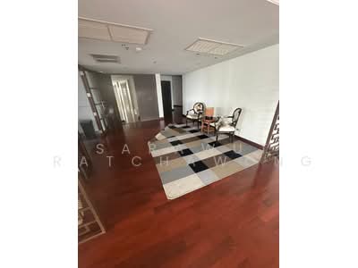 For Rent - Urbana Langsuan, Bangkok
