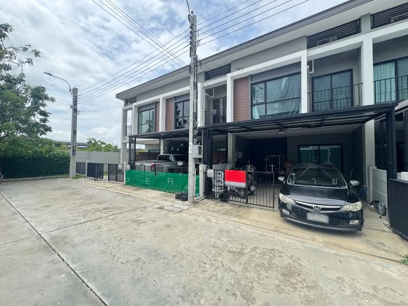 Lumpini Townville Latkrabang-Suvarnabhumi, Bangkok, Luang Phaeng Road, Thab Yao, Lat Krabang, Bangkok, 2 Bedrooms, 150 sqm, Single Detached House For Sale, by The Best Property ฝ้าย, 500418024 - DDproperty.com