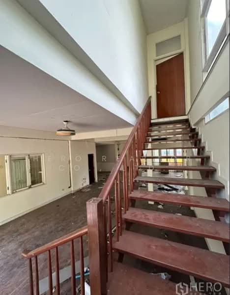 For Sale Land and House near BTS Phra Khanong, Watthana Bangkok BRE18664, กรุงเทพ, พระโขนงเหนือ, วัฒนา, กรุงเทพ, 1,296 ตร.ม., ที่ดิน ขาย, โดย Hero Realtor Co., Ltd., 500418080 - DDproperty.com