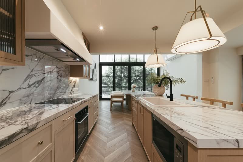 Regent 71 Place, Bangkok, Phra Kanong Nua, Watthana, Bangkok, 5 Bedrooms, 350 sqm, Townhouse For Sale, by Eastblue Horizon, 500418090 - DDproperty.com