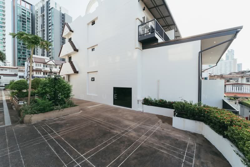 Regent 71 Place, Bangkok, Phra Kanong Nua, Watthana, Bangkok, 5 Bedrooms, 350 sqm, Townhouse For Sale, by Eastblue Horizon, 500418131 - DDproperty.com