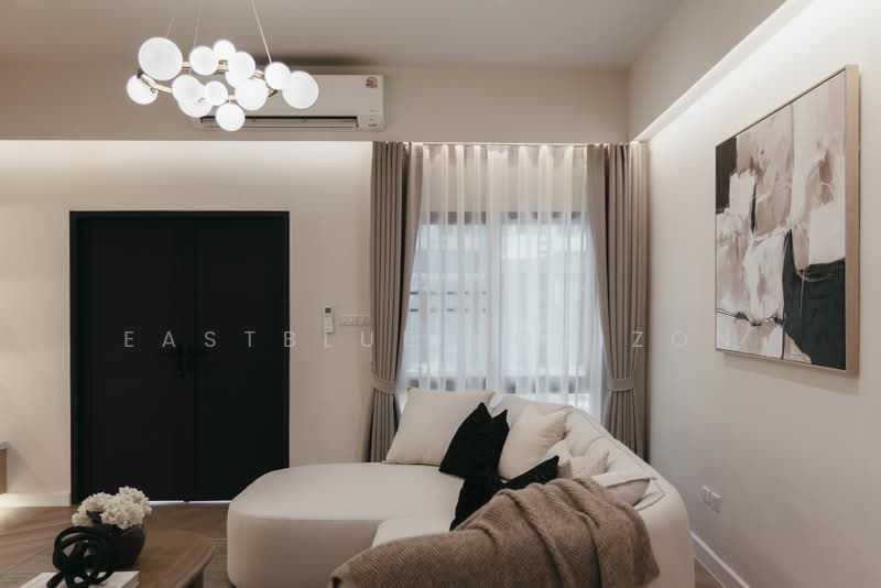 Regent 71 Place, Bangkok, Phra Kanong Nua, Watthana, Bangkok, 5 Bedrooms, 350 sqm, Townhouse For Sale, by Eastblue Horizon, 500418131 - DDproperty.com