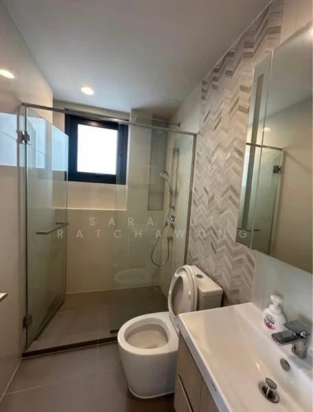 Oka Haus Sukhumvit 36 : โอกะ เฮ้าส์ สุขุมวิท 36, กรุงเทพ, 3399 ถนนพระรามที่ ๔, คลองตัน, คลองเตย, กรุงเทพ, 50 ตร.ม., คอนโด ให้เช่า, โดย Sarawut Ratchawong, 500418168 - DDproperty.com