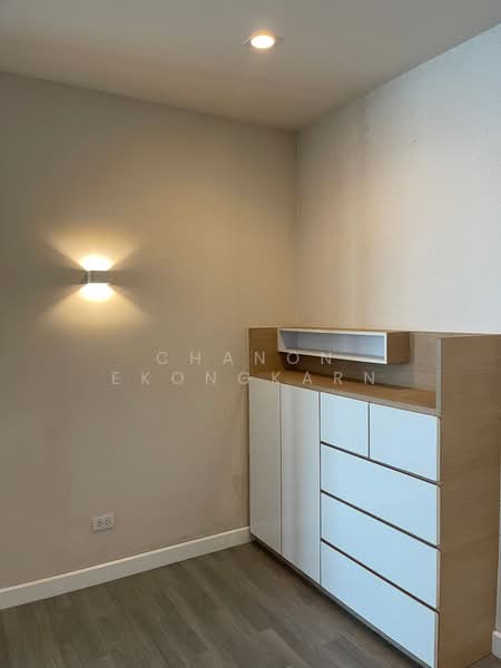 The Room BTS Wongwianyai, กรุงเทพ, 44 KrungThonBuri Road, คลองต้นไทร, คลองสาน, กรุงเทพ, 58 ตร.ม., คอนโด ขาย, โดย Chanon Ekongkarn, 500418193 - DDproperty.com