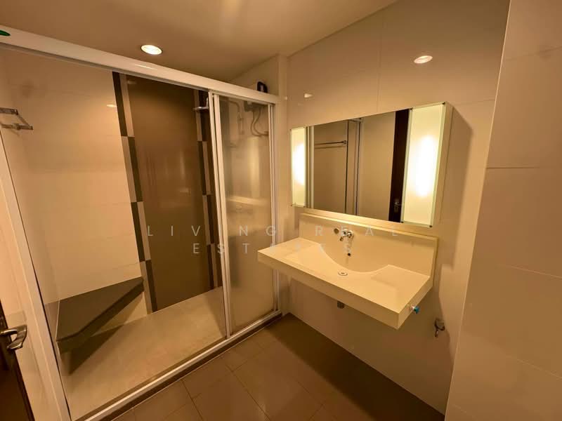 Rhythm Ratchada, Bangkok, 558 Ratchadaphisek Road, Samsen Nok, Huai Khwang, Bangkok, 1 Bedroom, 47 sqm, Condo For Rent, by Living Real Estates, 500418201 - DDproperty.com