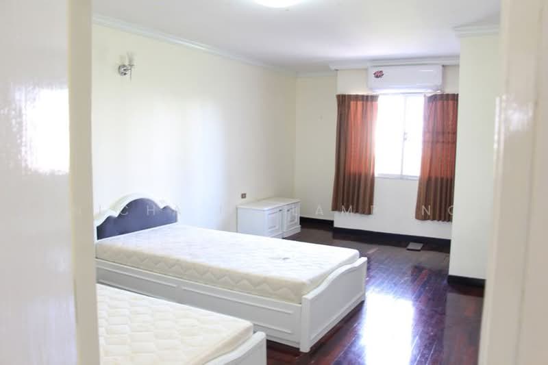 Regent on the Park 1, Bangkok, Soi Sukhumvit 26, Khong Tan, Khlong Toei, Bangkok, 3 Bedrooms, 250 sqm, Condo For Sale, by Nicha Na Lampang, 500418249 - DDproperty.com