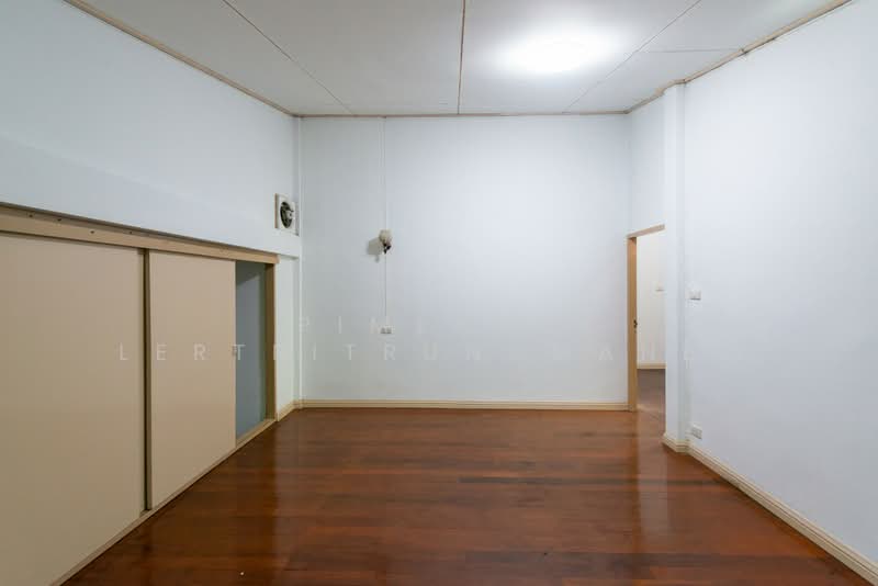 บ้านเดี่ยว ซอยพหลโยธิน 33 แยก, กรุงเทพ, ลาดยาว, จตุจักร, กรุงเทพ, 200 ตร.ม., บ้านเดี่ยว ขาย, โดย Pimlada Lertritrungmanee, 500418252 - DDproperty.com