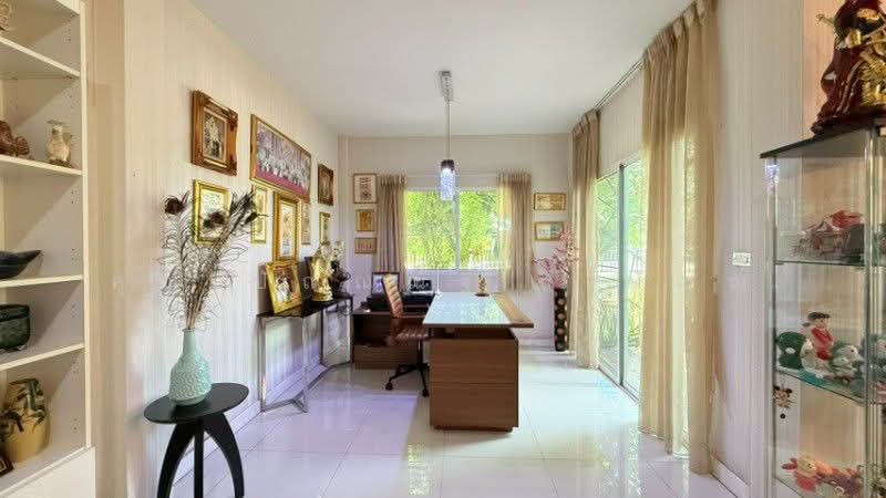 Baan Boonyakorn Lake Park Rangsit Klong 6, Pathum Thani, Rangsit, Thanyaburi, Pathum Thani, 4 Bedrooms, 257 sqm, Single Detached House For Sale, by คุณ ปัณณณัฐ ( ปัณณ์ ), 500418303 - DDproperty.com