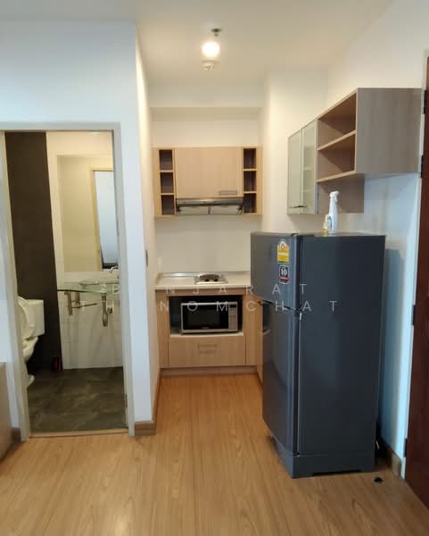 The Complete Rajprarop, Bangkok, 10/18 Rajaprarop Road, Thanon Phaya Thai, Ratchathewi, Bangkok, 1 Bedroom, 48 sqm, Condo For Rent, by Banjarat Thanomchat, 500418380 - DDproperty.com