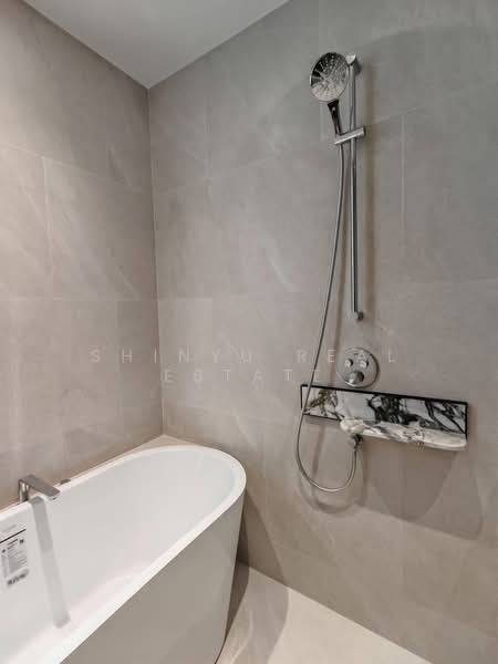 ROMM Convent, Bangkok, 42 Convent Road, Silom, Bang Rak, Bangkok, 2 Bedrooms, 85 sqm, Condo For Rent, by Shinyu Real Estate, 500418385 - DDproperty.com