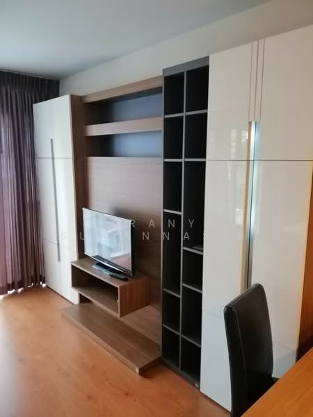 Tourmaline Gold Sathorn-Taksin, Bangkok, 14 Charoen Nakhon Rd, Khlong Ton Sai, Khlong San, Bangkok, 1 Bedroom, 40 sqm, Condo For Rent, by Saranya Suwannasin, 500418425 - DDproperty.com