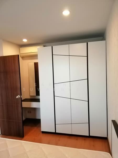 Tourmaline Gold Sathorn-Taksin, Bangkok, 14 Charoen Nakhon Rd, Khlong Ton Sai, Khlong San, Bangkok, 1 Bedroom, 40 sqm, Condo For Rent, by Saranya Suwannasin, 500418425 - DDproperty.com