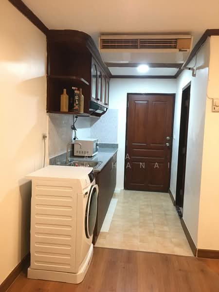 Sukhumvit Suite, Bangkok, 19 Soi Sukhumvit 13, Khlongtoei Nua, Watthana, Bangkok, 1 Bedroom, 40 sqm, Condo For Rent, by Anya Atarchanai, 500418442 - DDproperty.com