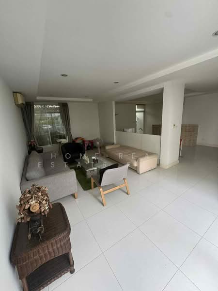 Courtyard Villa Rama 9-Wongwaen, Bangkok, Outer Ring Road, Saphan Sung, Saphan Sung, Bangkok, 3 Bedrooms, 310 sqm, Single Detached House For Sale, by HOME Real Estate Service, 500418520 - DDproperty.com