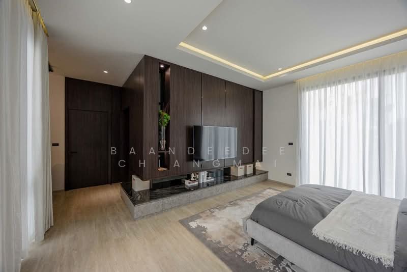 Luxury Pool Villa for Rent near Big C Mae Hia, Chiang Mai Rental Price: 150,000 THB / month No.9P025, Chiang Mai, San Phak Wan, Hang Dong, Chiang Mai, 4 Bedrooms, 200 sqm, Single Detached House For Rent, by Baandeedee Chiangmai, 500418538 - DDproperty.com