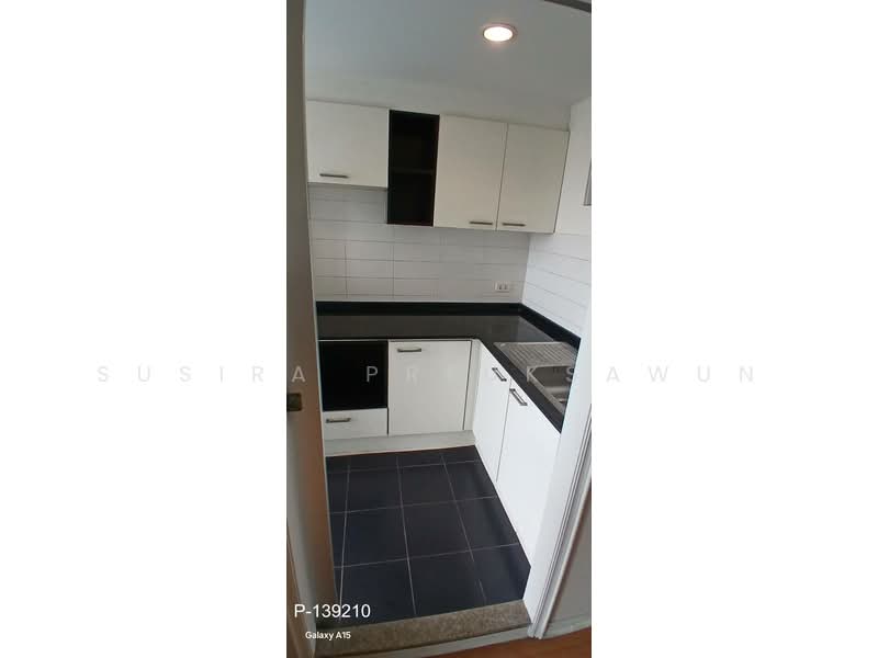 Lumpini Ville Cultural Center, Bangkok, Prachautid Road, Samsen Nok, Huai Khwang, Bangkok, 2 Bedrooms, 60 sqm, Condo For Rent, by Susira Prueksawun, 500418546 - DDproperty.com