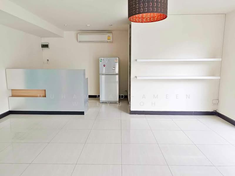 The Kaze 34, Bangkok, 66 Soi Sukhumvit 34, Khong Tan, Khlong Toei, Bangkok, 1 Bedroom, 35 sqm, Apartment For Rent, by Muhammad-ameen Waeyusoh, 500418594 - DDproperty.com