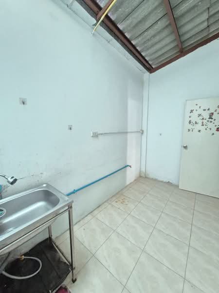 เฟื่องฟ้า วิลล่า 17, Samut Prakan, Phreak Sa Mai, Muang Samut Prakarn, Samut Prakan, 2 Bedrooms, 100 sqm, Townhouse For Sale, by The Best Property แอม, 500418599 - DDproperty.com