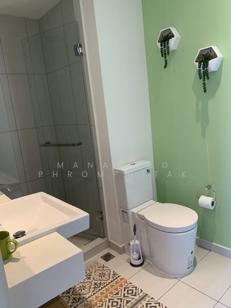 The Lofts Ekkamai, Bangkok, 1415 Sukhumvit Road, Phra Kanong Nua, Watthana, Bangkok, 1 Bedroom, 35 sqm, Condo For Rent, by Manapong Phromphitak, 500418616 - DDproperty.com