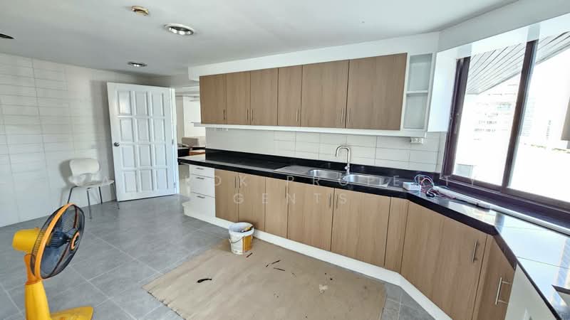 Peng Seng Mansion, Bangkok, หลังสวน หลังสวน, Lumphini, Pathum Wan, Bangkok, 3 Bedrooms, 300 sqm, Condo For Rent, by BANGKOK PROPERTY AGENTS, 500418637 - DDproperty.com