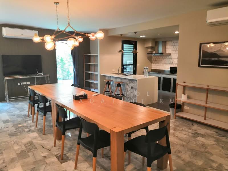 Lily House Mansion, Bangkok, 209 Soi Sukhumvit 31, Khlong Tan Nua, Watthana, Bangkok, 4 Bedrooms, 290 sqm, Condo For Rent, by Nattapol Jedsadathitikul, 500418638 - DDproperty.com