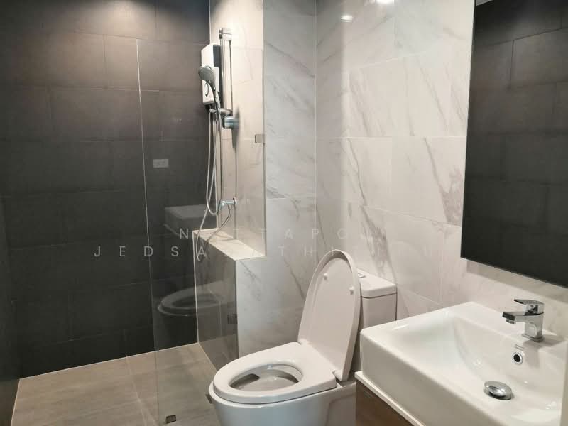 Lily House Mansion, Bangkok, 209 Soi Sukhumvit 31, Khlong Tan Nua, Watthana, Bangkok, 4 Bedrooms, 290 sqm, Condo For Rent, by Nattapol Jedsadathitikul, 500418638 - DDproperty.com
