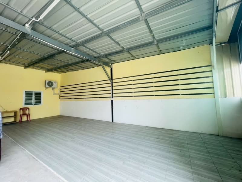 อาคารพาณิชย์ขาณุวรลักษบุรี กำแพงเพชร, Kamphaeng Phet, Salok Bat, Khanu Woralaksaburi, Kamphaeng Phet, , 150 sqm, Shophouse For Sale, by The Best Property แป้ง, 500418645 - DDproperty.com