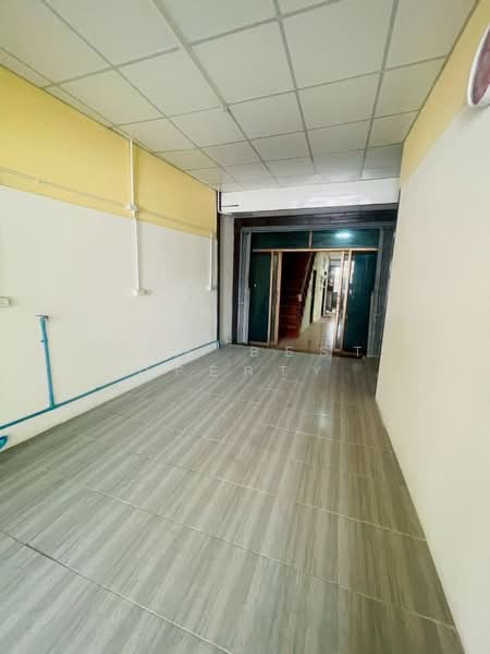อาคารพาณิชย์ขาณุวรลักษบุรี กำแพงเพชร, Kamphaeng Phet, Salok Bat, Khanu Woralaksaburi, Kamphaeng Phet, , 150 sqm, Shophouse For Sale, by The Best Property แป้ง, 500418645 - DDproperty.com