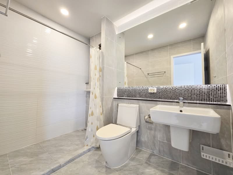 Britania Wongwaen-Hathairat, Pathum Thani, Hathairat Road, Bung Kham Proi, Lam Luk Ka, Pathum Thani, 2 Bedrooms, 110 sqm, Single Detached House For Sale, by รพีร์ทัธ Rhapeethut (ทัธ), 500418679 - DDproperty.com