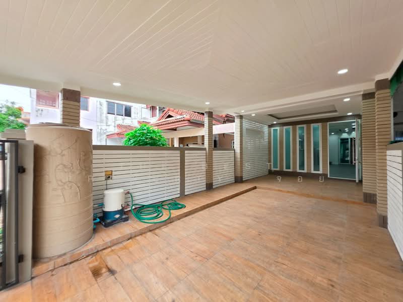 Ubon Chat 2, Nonthaburi, 11 Soi Ubonchat Village 2, Bang Rak Noi, Muang Nonthaburi, Nonthaburi, 2 Bedrooms, 150 sqm, Townhouse For Sale, by The Best Property จอย, 500418684 - DDproperty.com