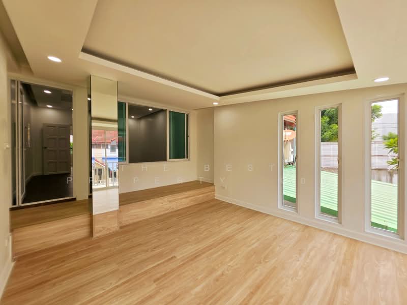 Ubon Chat 2, Nonthaburi, 11 Soi Ubonchat Village 2, Bang Rak Noi, Muang Nonthaburi, Nonthaburi, 2 Bedrooms, 150 sqm, Townhouse For Sale, by The Best Property จอย, 500418684 - DDproperty.com
