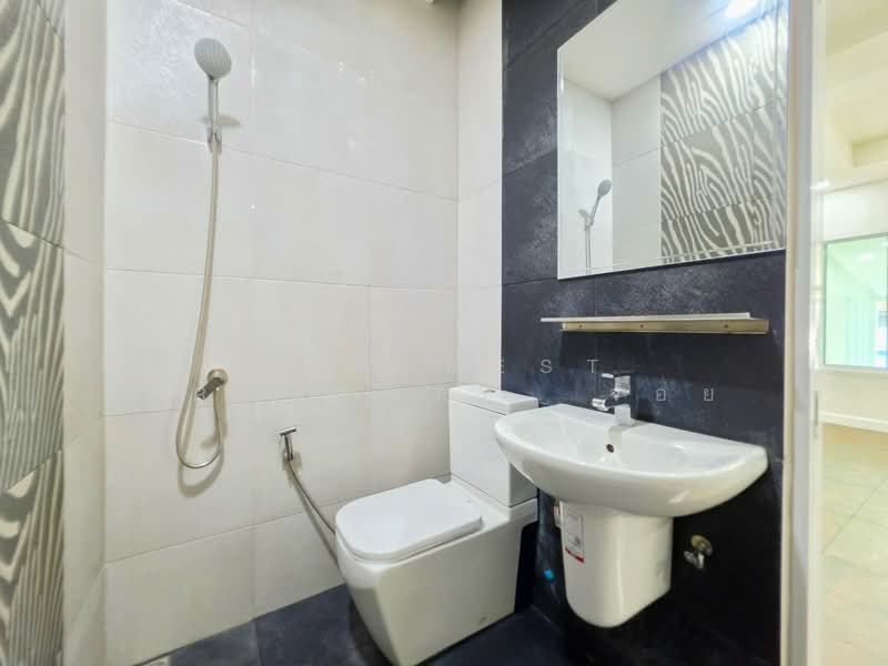 Ubon Chat 2, Nonthaburi, 11 Soi Ubonchat Village 2, Bang Rak Noi, Muang Nonthaburi, Nonthaburi, 2 Bedrooms, 150 sqm, Townhouse For Sale, by The Best Property จอย, 500418684 - DDproperty.com