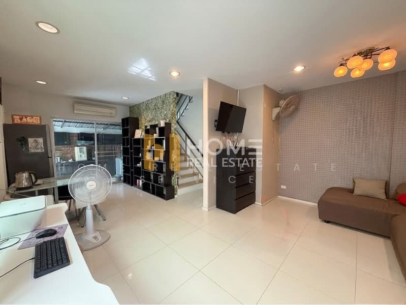 Noble Cube Pattanakarn, Bangkok, Phatthanakan Road, Suan Luang, Bangkok, 3 Bedrooms, 165 sqm, Townhouse For Rent, by HOME Real Estate Service, 500418717 - DDproperty.com