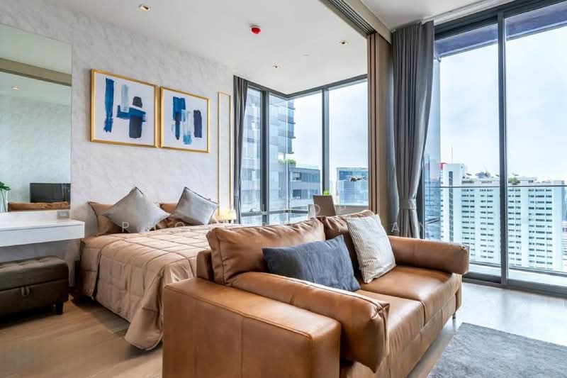 ASHTON Silom, Bangkok, 166 Silom Road, Bang Rak, Bangkok, 1 Bedroom, 35 sqm, Condo For Rent, by Sannop Phongpraphan, 500418718 - DDproperty.com