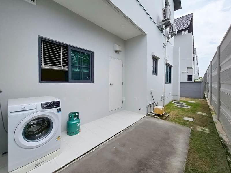 Centro Bangna, Samut Prakan, 111 Soi 3, Bang Kaeo, Bang Plee, Samut Prakan, 4 Bedrooms, 235 sqm, Single Detached House For Rent, by Somchai Ruechajirakit, 500418748 - DDproperty.com