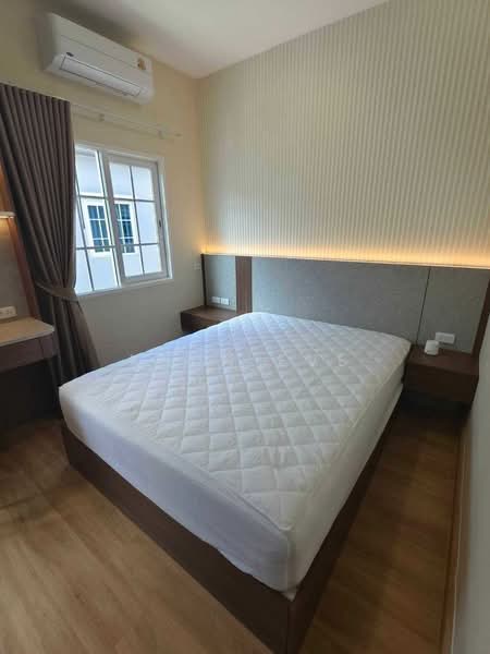 Golden Town Bangna km.5, Samut Prakan, Buanakarin, Bang Kaeo, Bang Plee, Samut Prakan, 2 Bedrooms, 100 sqm, Townhouse For Rent, by Khun Eve, 500418773 - DDproperty.com