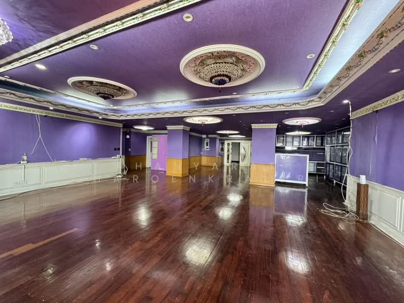 Bangkok River Marina, Bangkok, 266 Charan Sanitwong Rd., Bang Phlat, Bangkok, 3 Bedrooms, 340 sqm, Condo For Sale, by Thanyarat Charoenkraisri, 500418786 - DDproperty.com